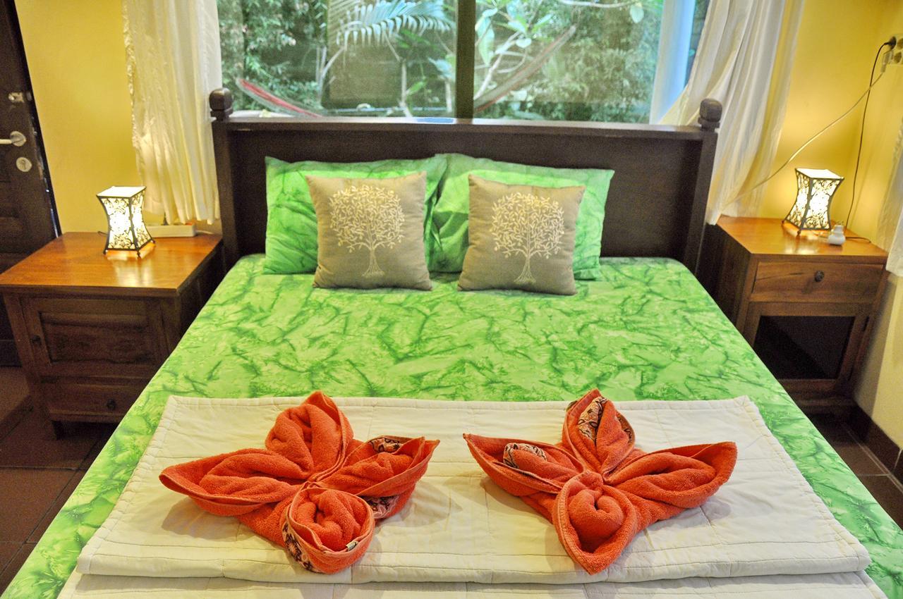 A Pousada Soni Backpacker House Ubud Exterior foto